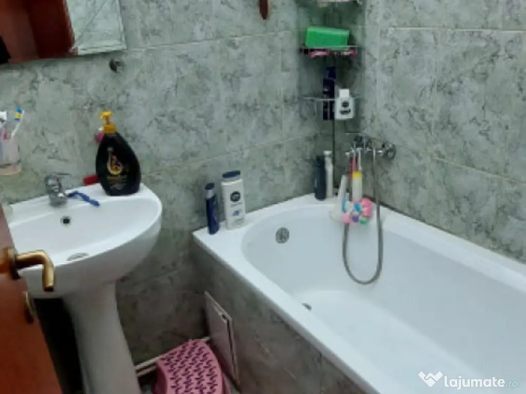 Garsonieră situată în zona Poarta 6, Constanța 