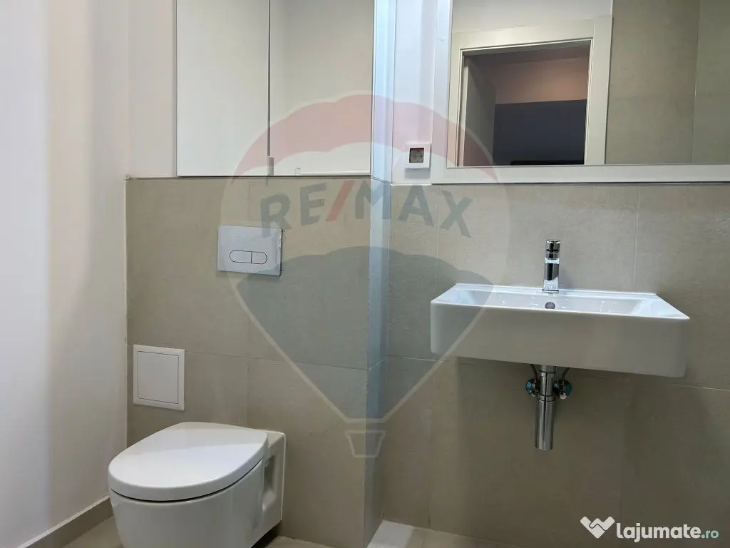 Vilă cu 4 camere de vânzare in Liziera de Lac 