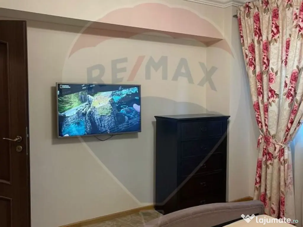 Apartament cu 2 camere de închiriat în zona Central