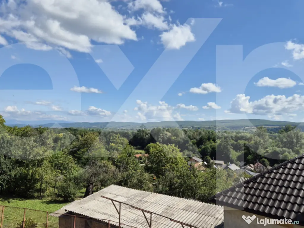 Casă la țară complet mobilată, 1000 mp teren – Bajesti