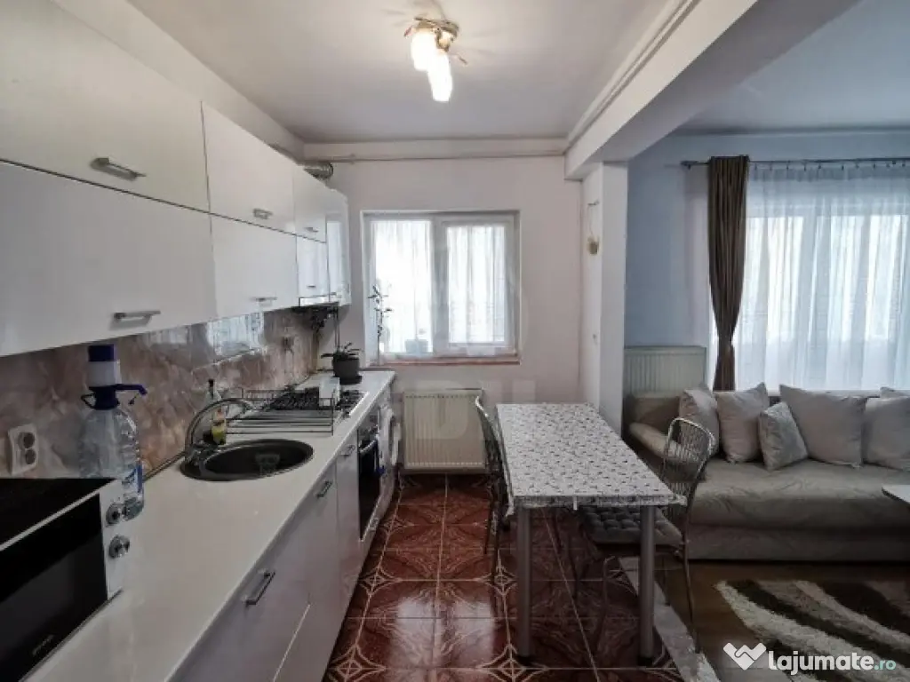 Apartament 2 camere Florilor 