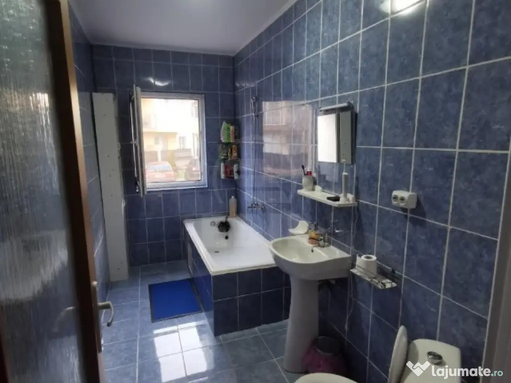 Apartament 2 camere Florilor 