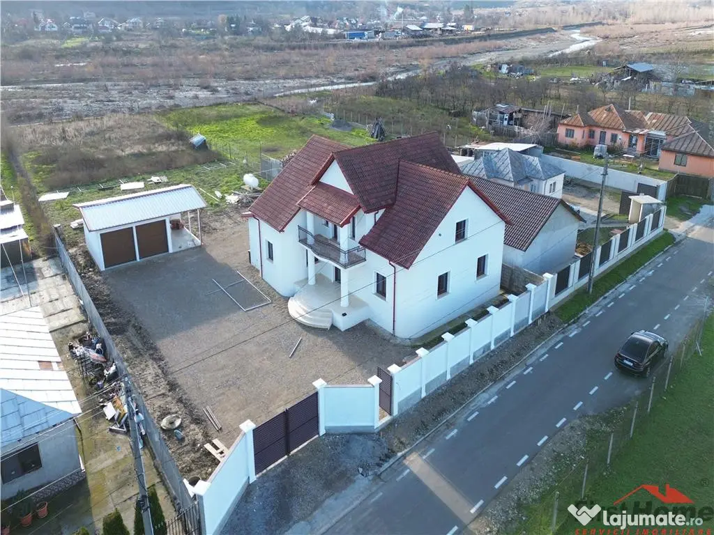 Vila deosebita Parter Mansarda de in Odobesti