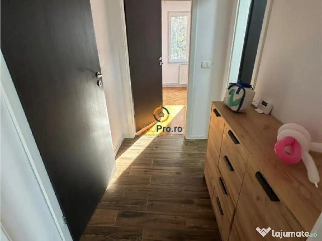 Decomandat cu Centrala Centru Gh Lazar