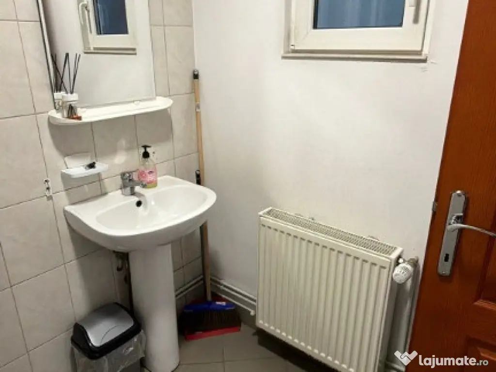 ÎNCHIRIEZ SPAȚIU BIROURI – parter, 4–5 locuri de parcare, Calea Șurii 