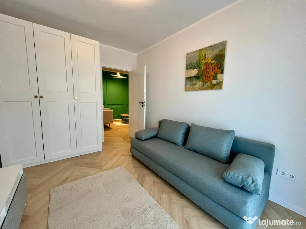 Apartament 2 dormitoare sup.54 mp et.intermediar, lift in Floresti 