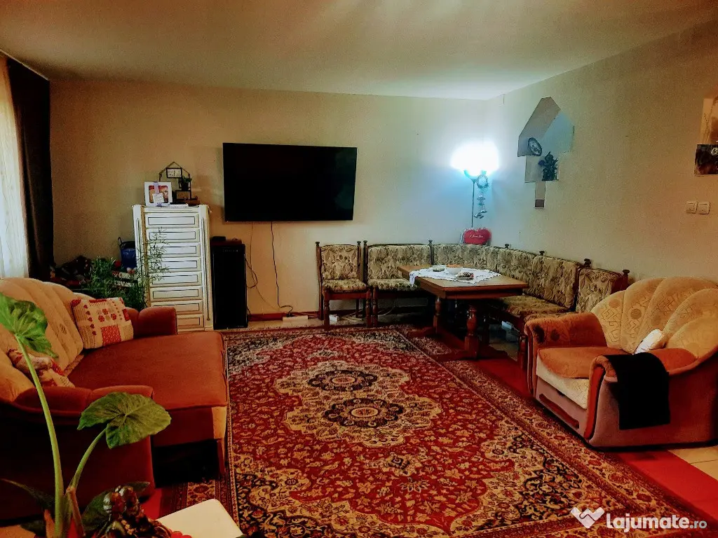 Casă de vânzare în Cristur – Str. Ulița Mare nr. 43 