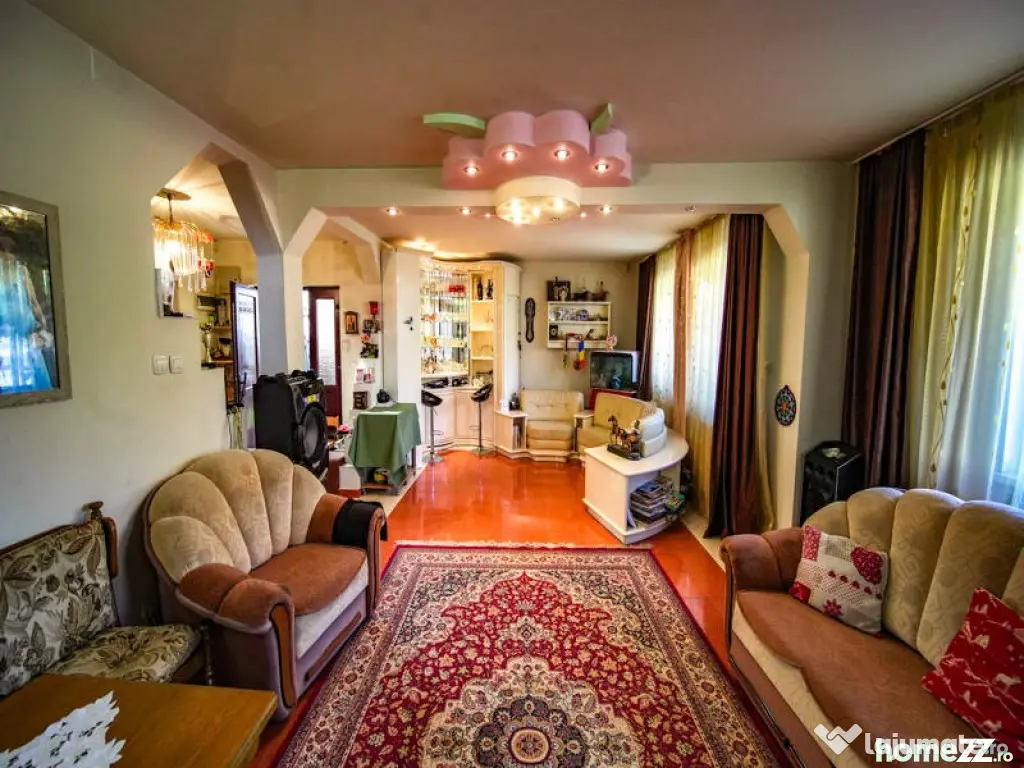 Casă de vânzare în Cristur – Str. Ulița Mare nr. 43