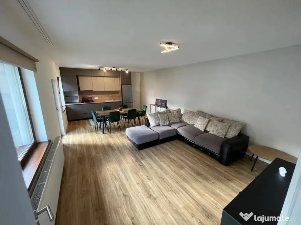 Casa cu 3 camere, recent renovata in 2024, suprafata de 100 