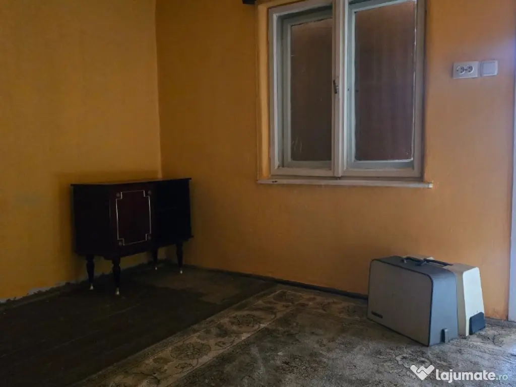 Casa de vanzare in Branisca 