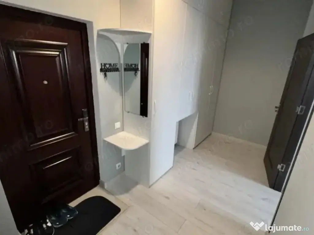 Garsoniera in zona 13 Septembrie