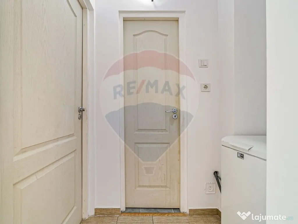 Apartament de vânzare cu 2 camere, P.ța UTA