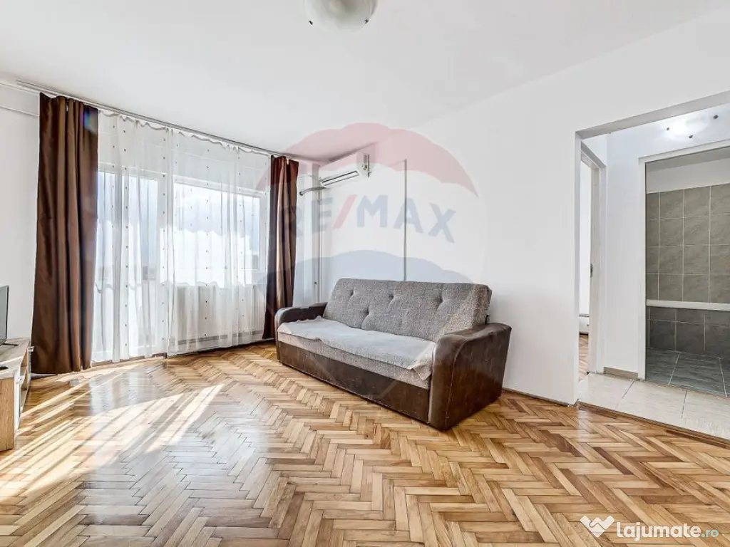 Apartament de vânzare cu 2 camere, P.ța UTA