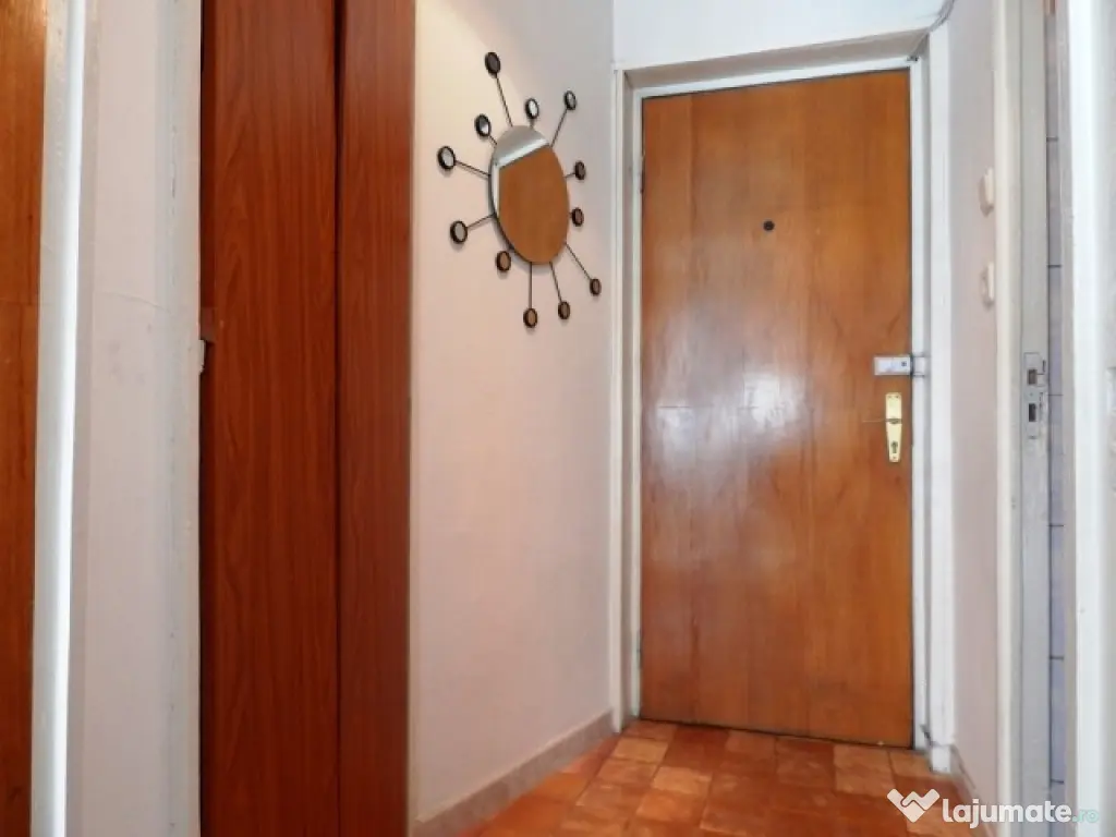 Inchiriez garsoniera cu balcon 32mp, Bucuresti, Titulescu, 280euro