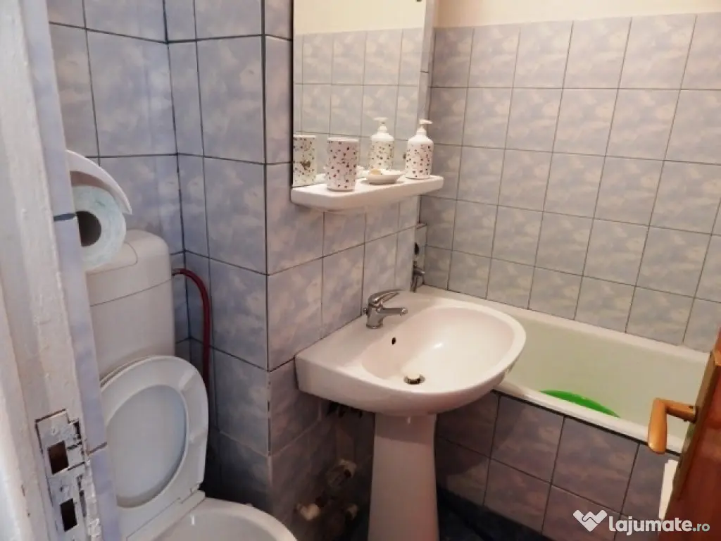 Inchiriez garsoniera cu balcon 32mp, Bucuresti, Titulescu, 280euro