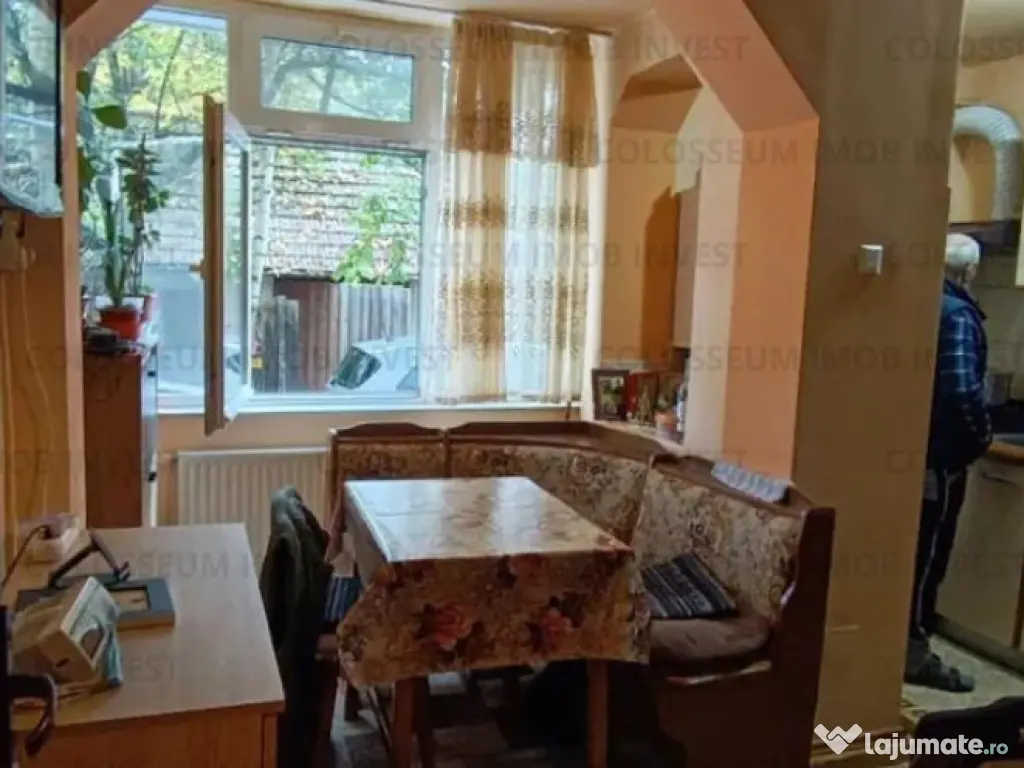 Garsoniera semidecomandat - zona Astra.