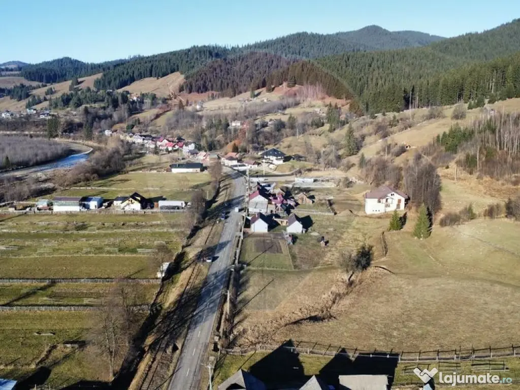 Teren de vanzare Vatra Moldovitei BUCOVINA 