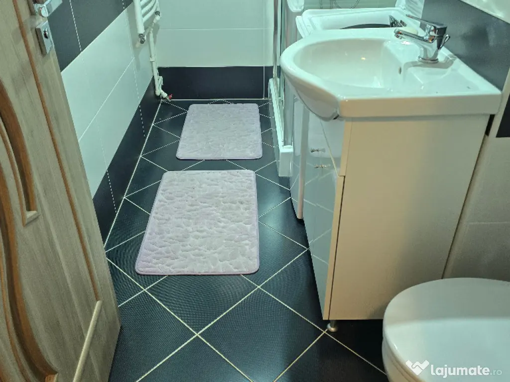 Inchiriez apartament cu 2 camere in Deva, ultracentral, Piata, et 2 