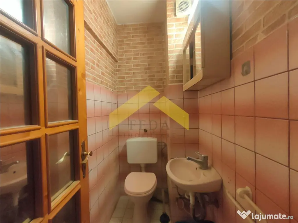 Apartament 3 camere de zona Intim