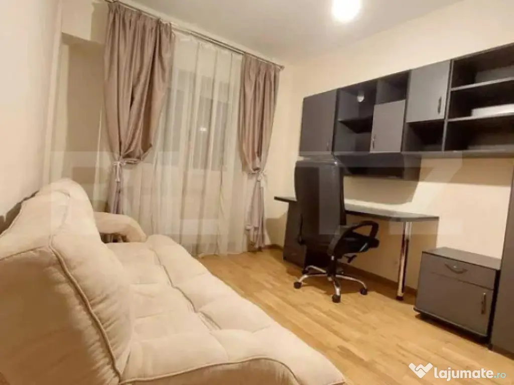 Apartament 4 camere, 100 mp, zona Nicolina