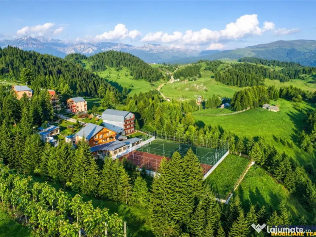 Complex turistic cu privelisti picturale,apa curativa,aer pu