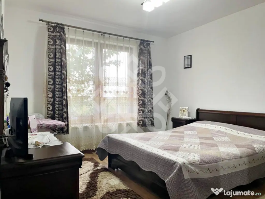 Casa P+M cu teren 2500 mp in Cheriu, Bihor 