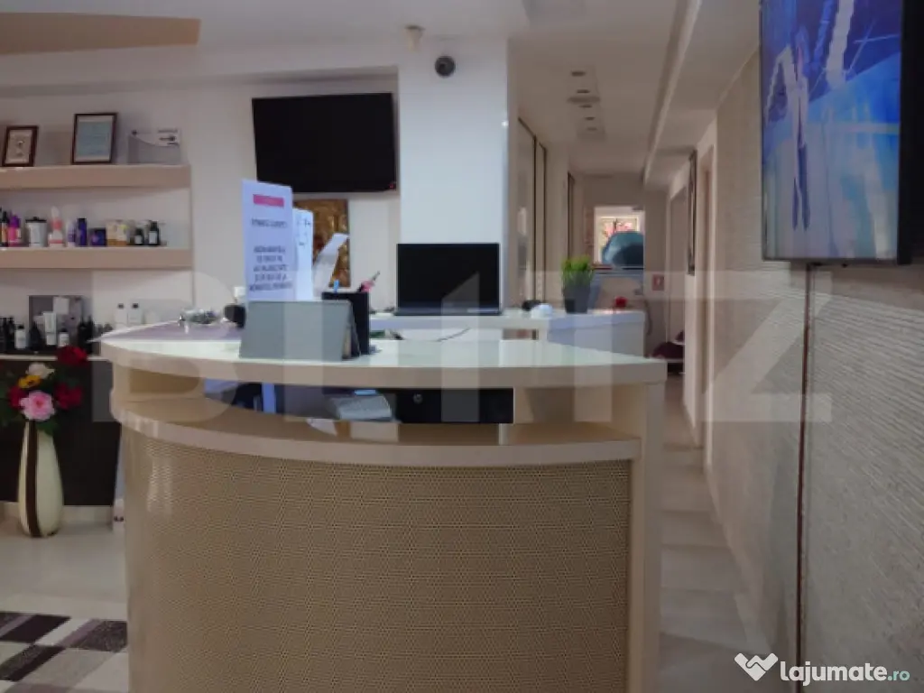 Spatiu comercial, 290 mp, fosta sala de fitness, zona Micro