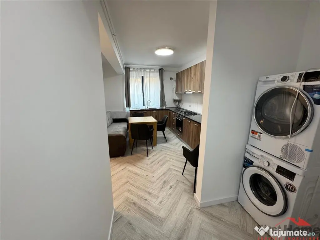 Ap 2 cam,parter,parcare, bloc nou, Scoala 2 - Piata Moldovei 