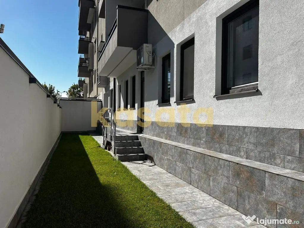 Apartament 105mp utili | curte 126mp și parcare inclusă... 