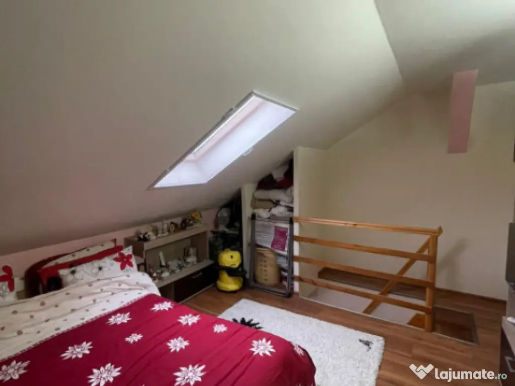 Garsoniera pe două nivele, 38 mp, zona Tepes