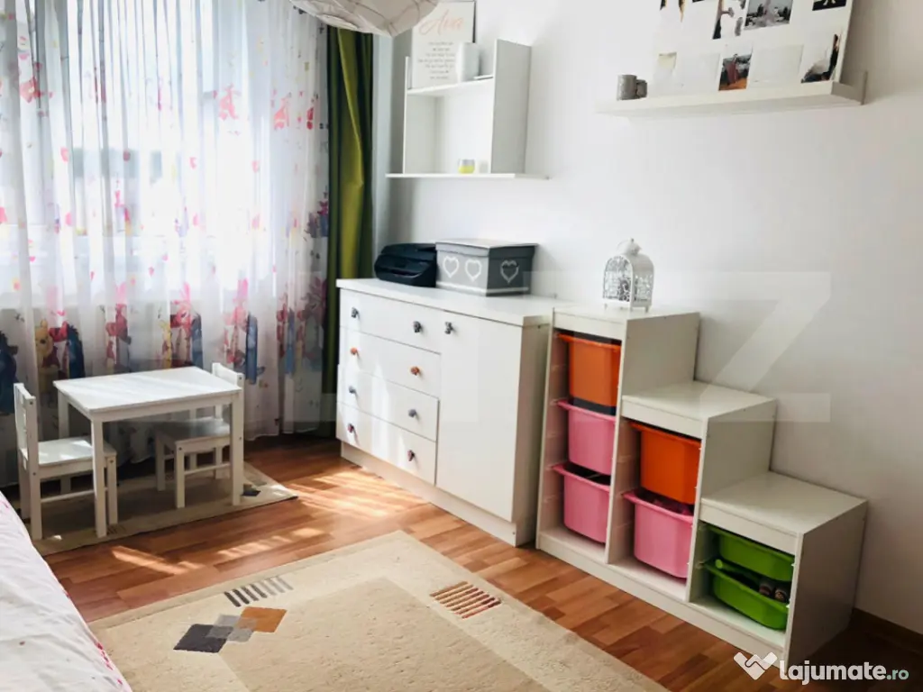 Apartament cu 3 camere,68 mp ,cu parcare ,in zona Tineretulu