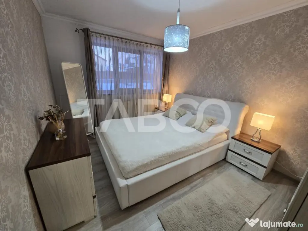 Apartament 3 camere de vanzare decomandat mobilat utilat Til