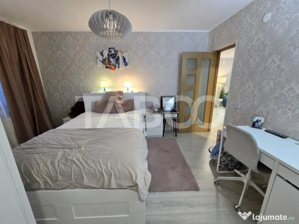 Apartament 3 camere de vanzare decomandat mobilat utilat Til