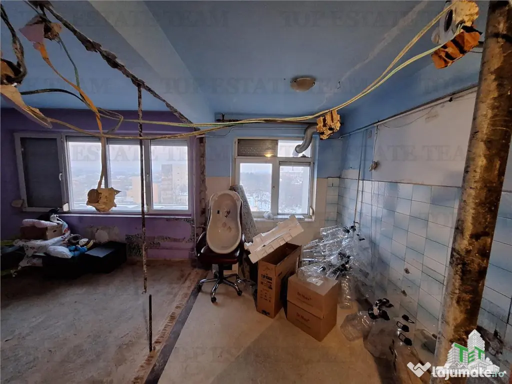 Apartament 3 cam. - Bloc Turn - - Braila