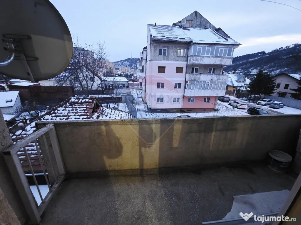 Apartament cu 1 camere de vânzare Zona Carpați, Piatra ...