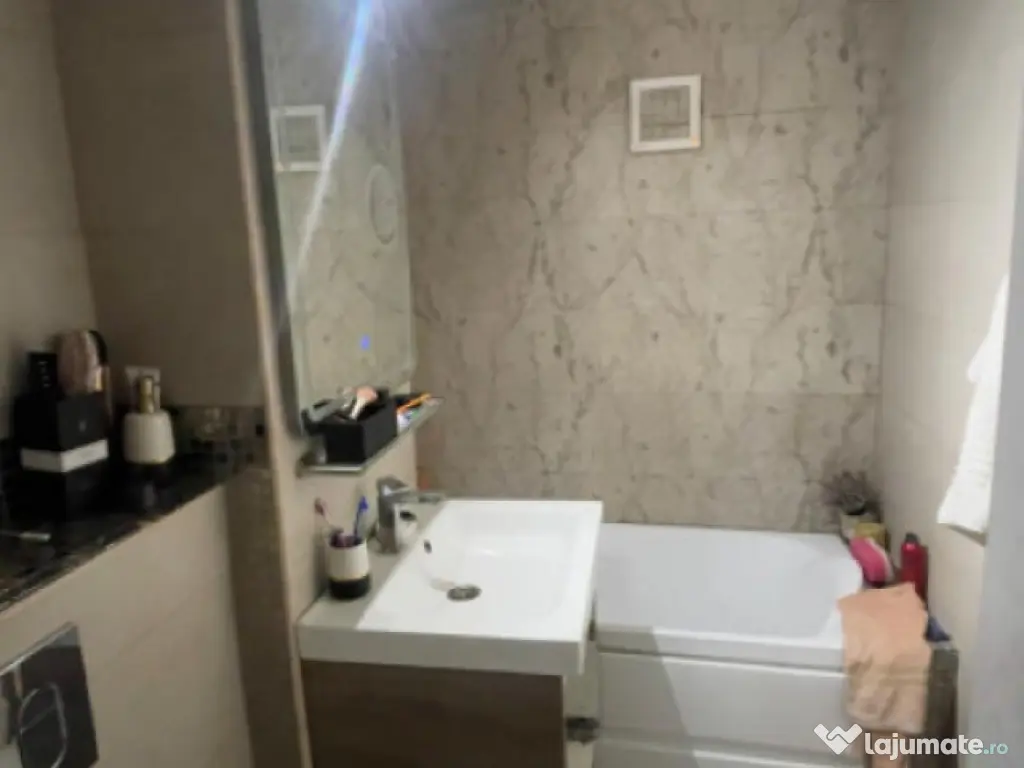 Apartament 4 camere de vânzare în zona Inel I – confort,