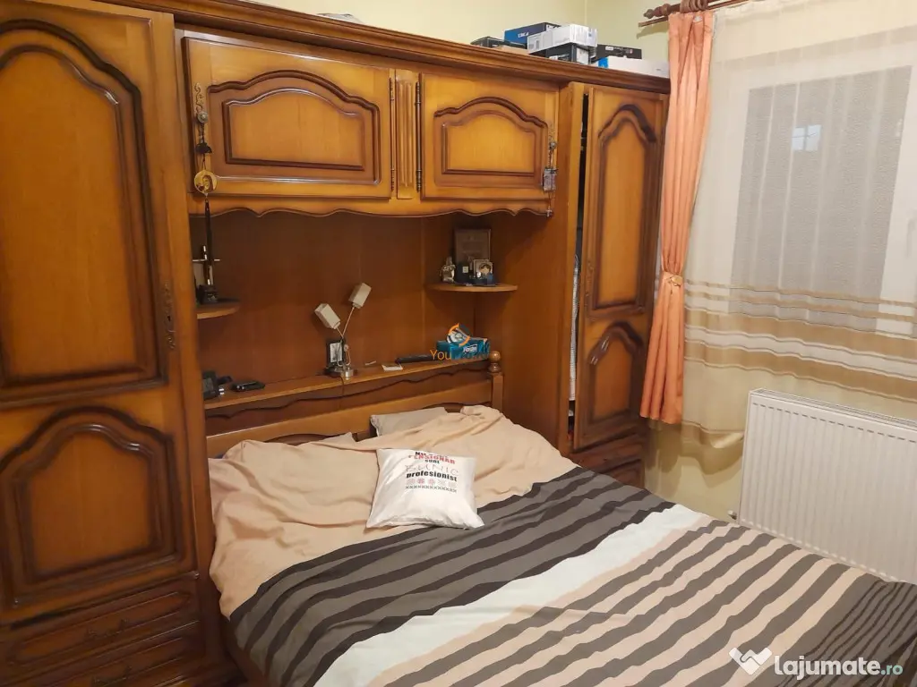 Decomandat cu Centrala Torontalului