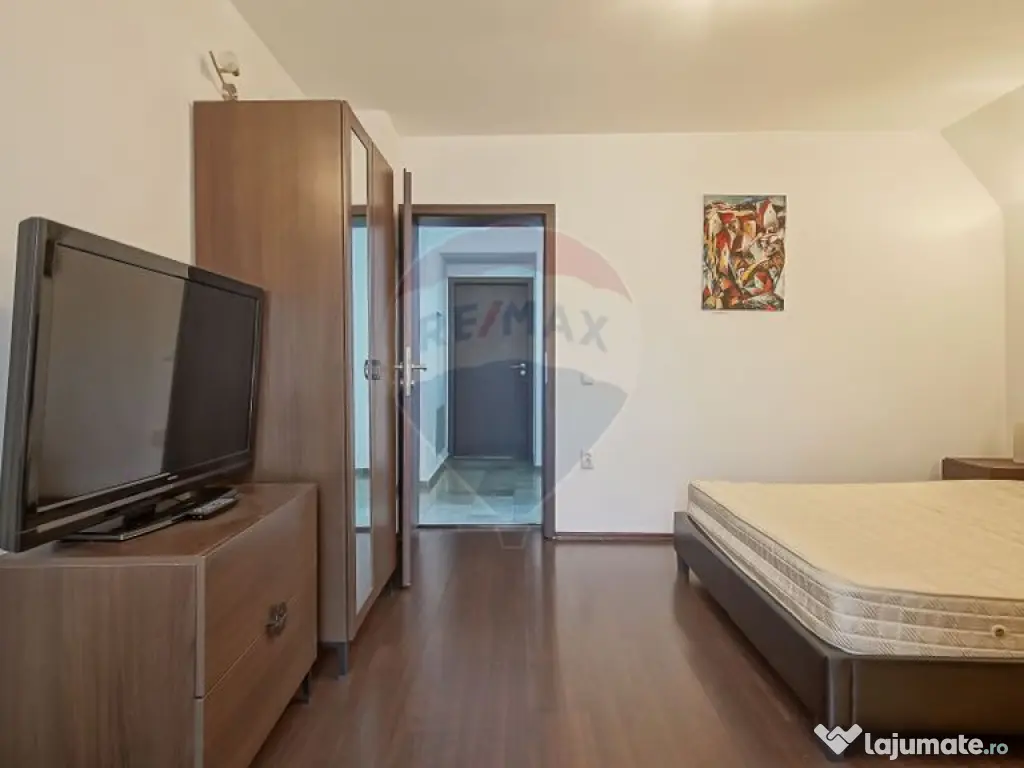 Hotel / Pensiune cu 14 camere de închiriat în zona Astra 