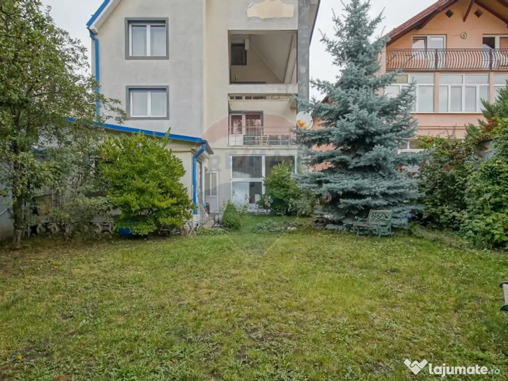 Hotel / Pensiune cu 14 camere de închiriat în zona Astra 