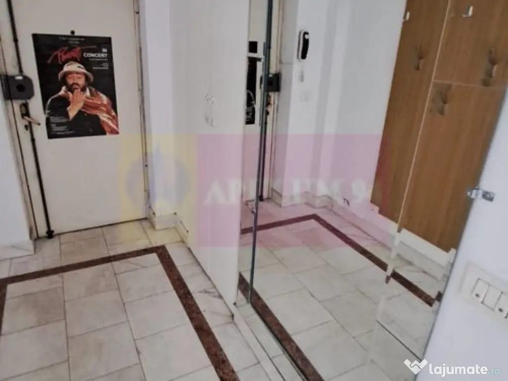 Inchiriere apartament 3(din4)camere pe bd Decebal, metrou... 