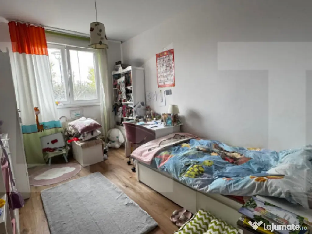 Apartament 3 camere, 69.50 mp, zona Lipovei