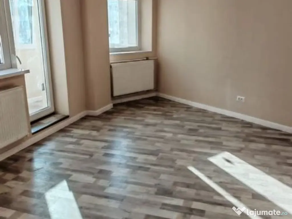 Apartament 3camere- metrou Aparatorii Patriei 