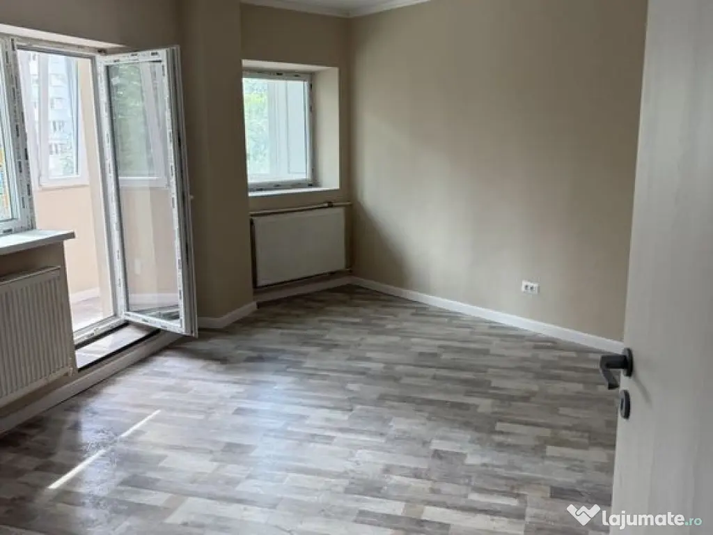 Apartament 3camere- metrou Aparatorii Patriei 