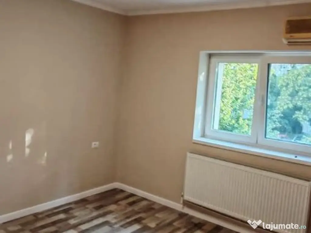 Apartament 3camere- metrou Aparatorii Patriei 