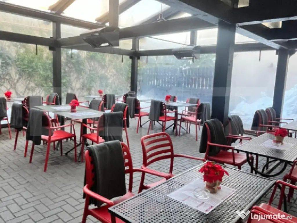 Investiție Premium: Bistro, Casă și Birouri în Centrul I