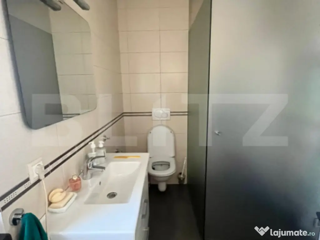 Investiție Premium: Bistro, Casă și Birouri în Centrul I