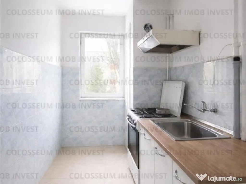 Apartament 2 camere, semidecomandat - zona Florilor 