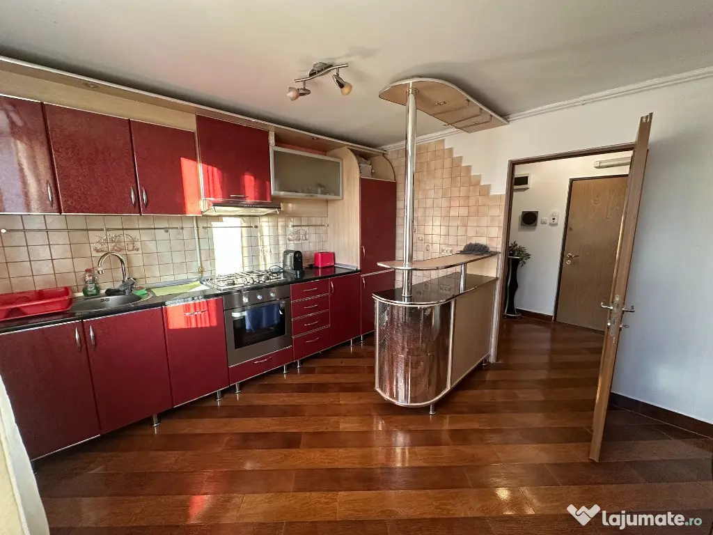 Apartament 2 camere decomandat 64 mp*mobilat+utilat in zona centrala! 