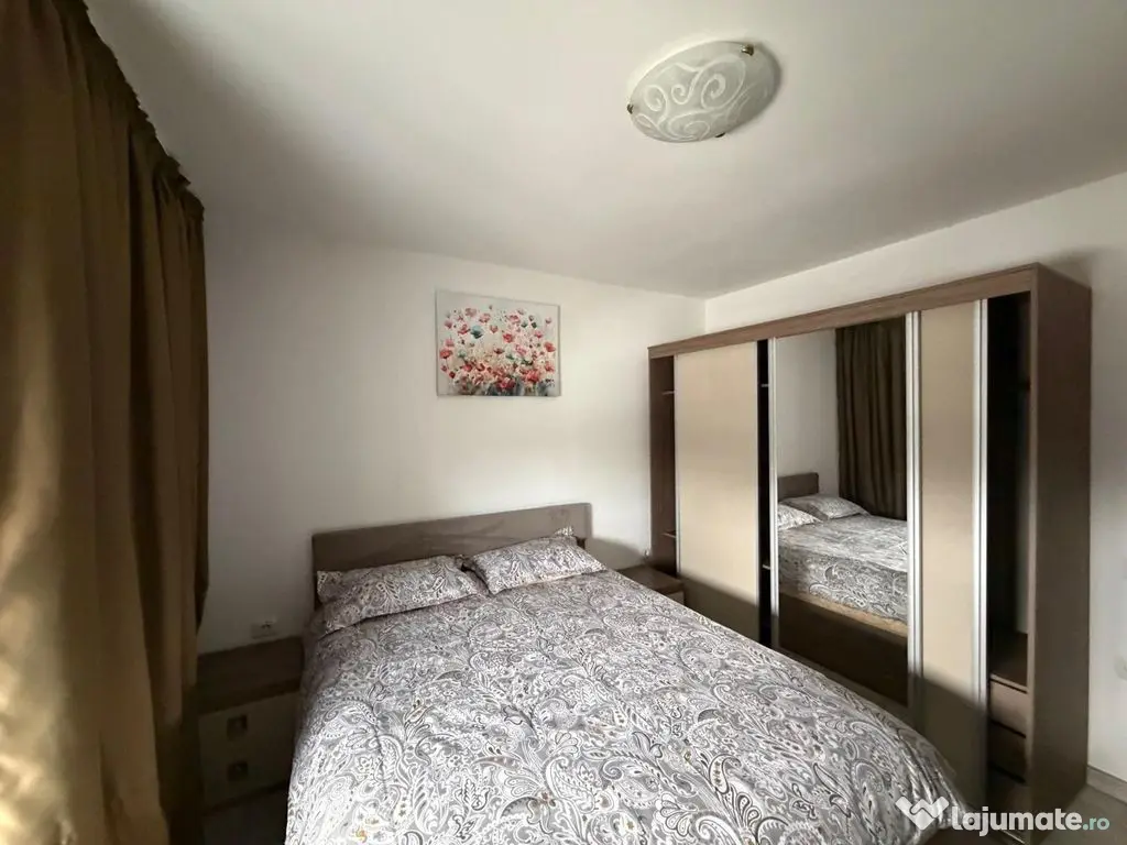 APARTAMENT 3 CAMERE-ZONA TOMIS NORD 