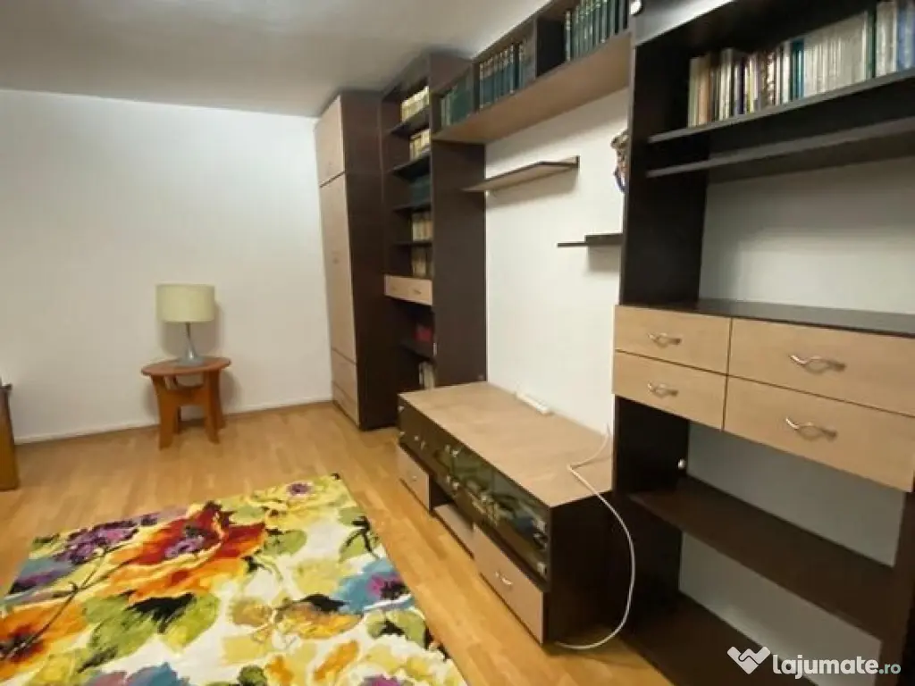 Apartament 3 camere - metrou Raul Doamnei